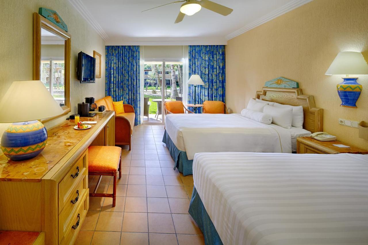 Superior Room (1 Adult + 1 Child)