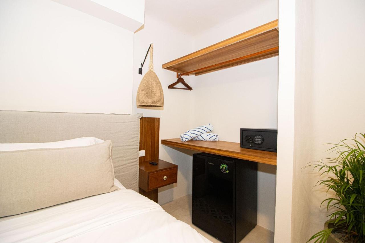 Two-Bedroom Suite,1328848673:JPEG