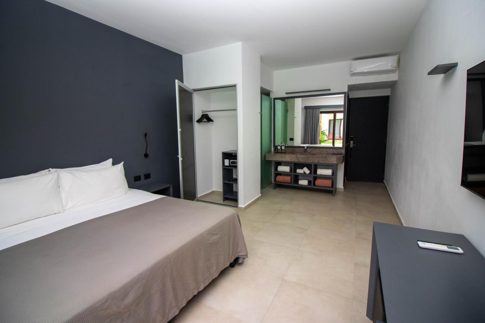 Standard Double Room,1548501736:JPEG