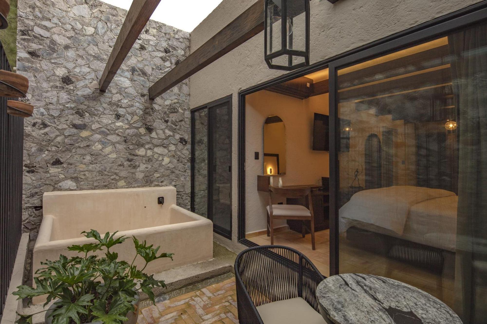 Bungalow con patio