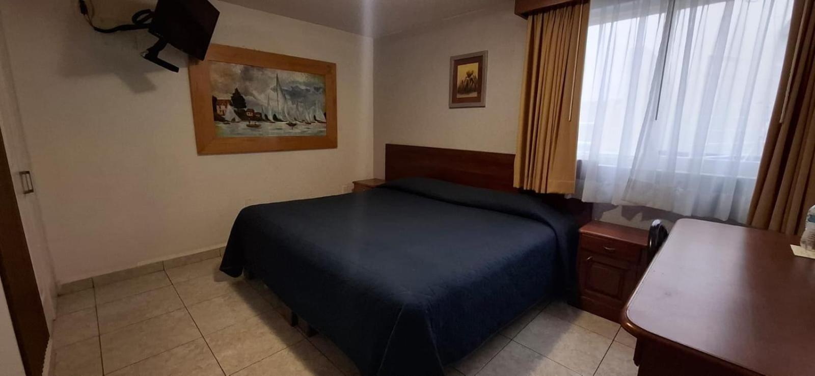 Standard King Room