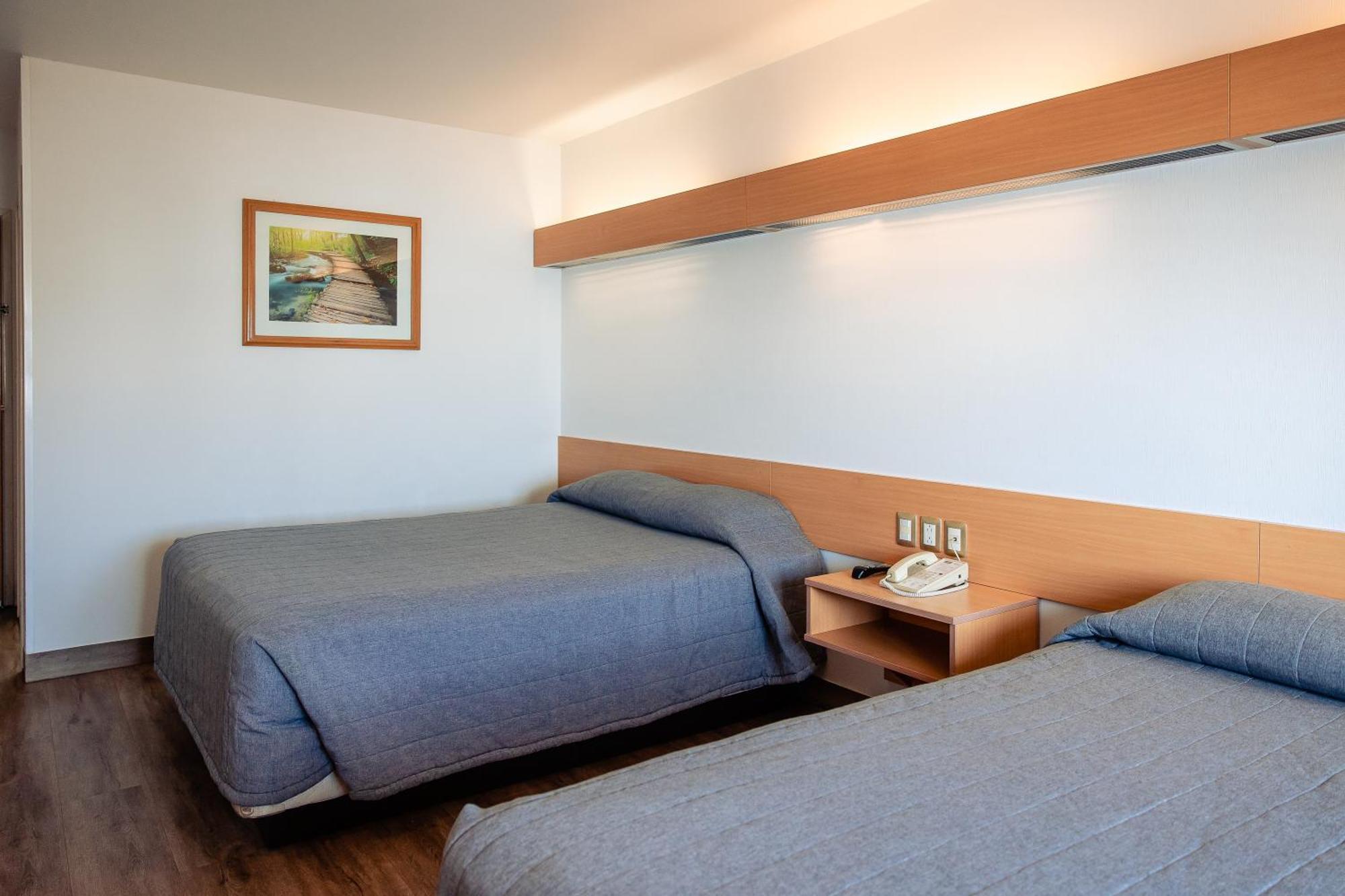 Standard Twin Room,1703568360:JPEG
