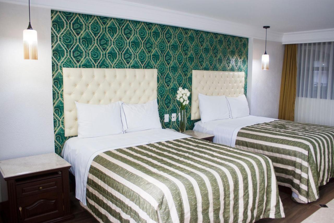 Standard Double Suite,759005980:JPEG