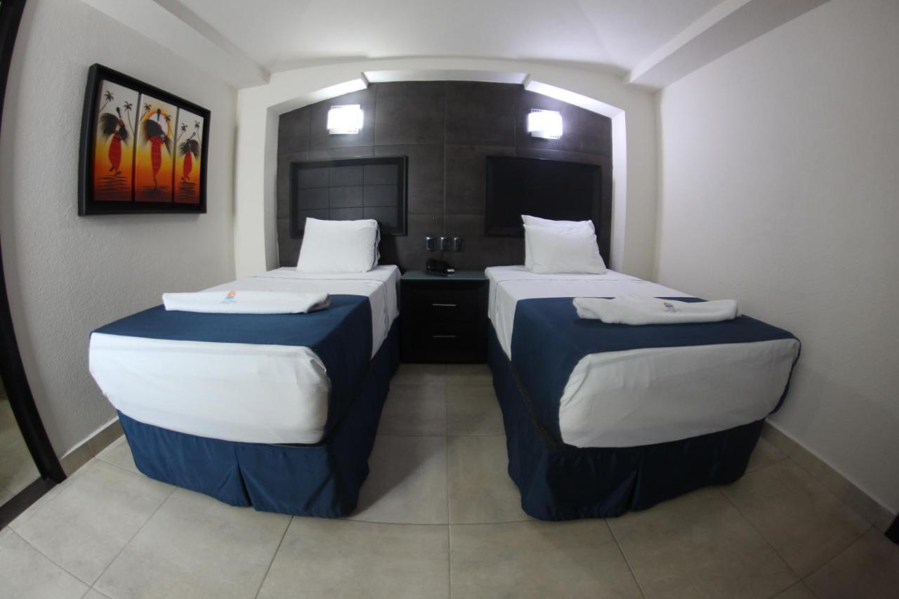 Standard Room,1208213788:JPEG