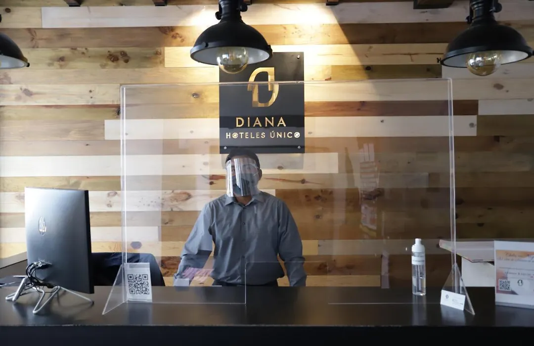 Hotel Diana-1