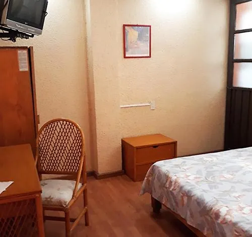Hotel Canadá-1