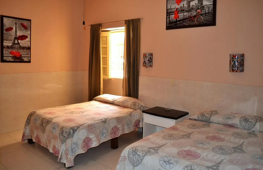 Hotel Maya-1