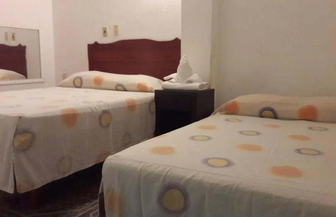 Hotel Climax-1