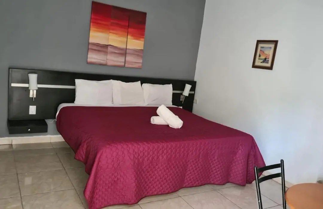 Hotel Miramar-1