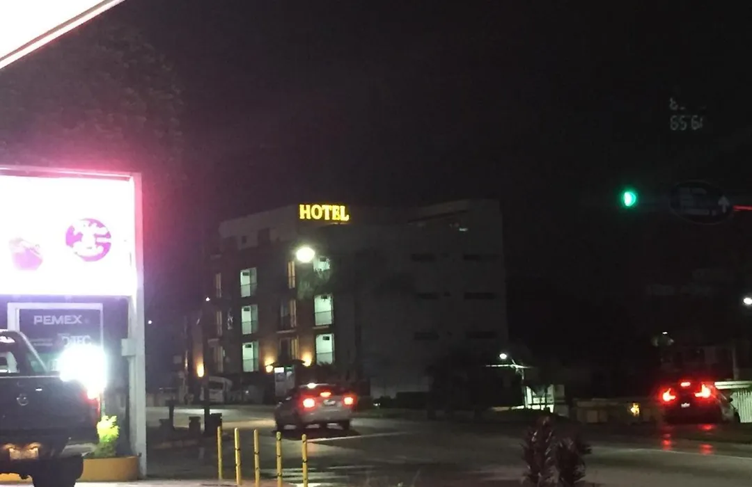 Hotel Real Suites-1