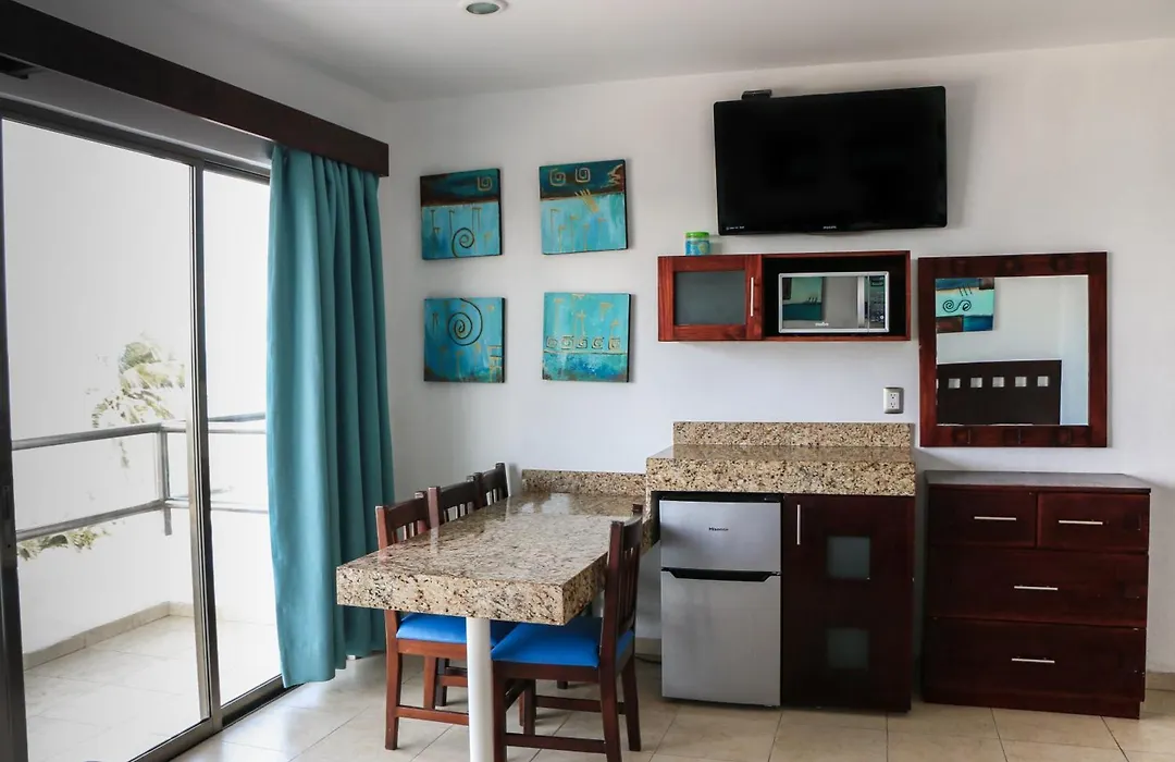 Playa Linda Hotel-1