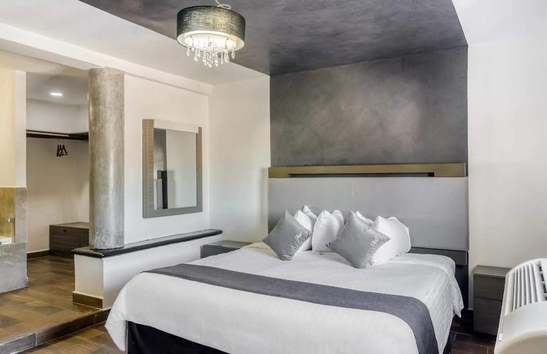Vn Hotel-1