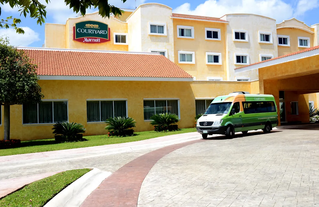 Courtyard By Marriott Cancun Airport-1