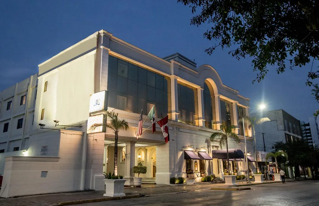 Plaza de Oro-1