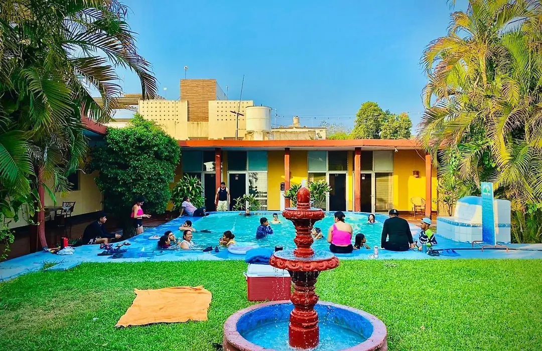 Hotel Del Valle-1