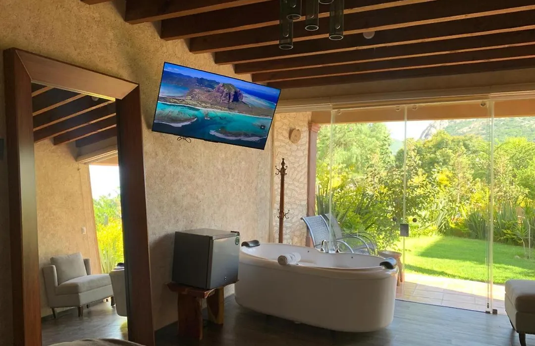 Zidada Hotel And Chalets-1