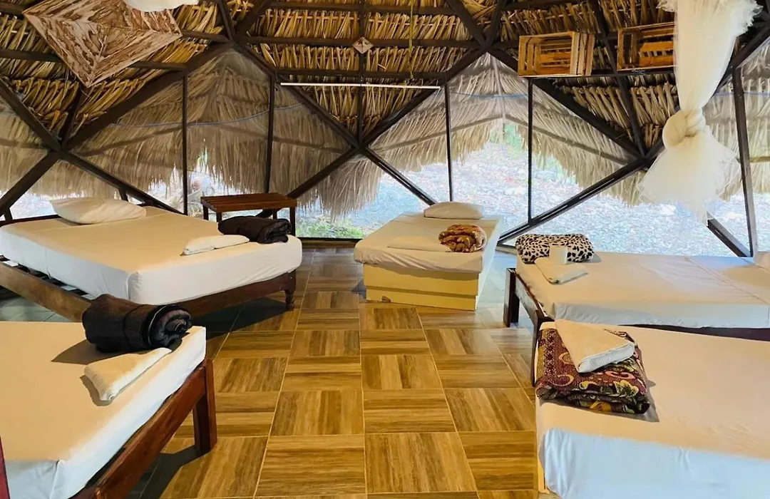 Cayuco Maya-1