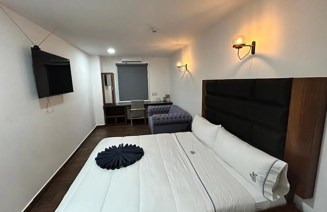 Hotel ANB Aeropuerto Guadalajara-1
