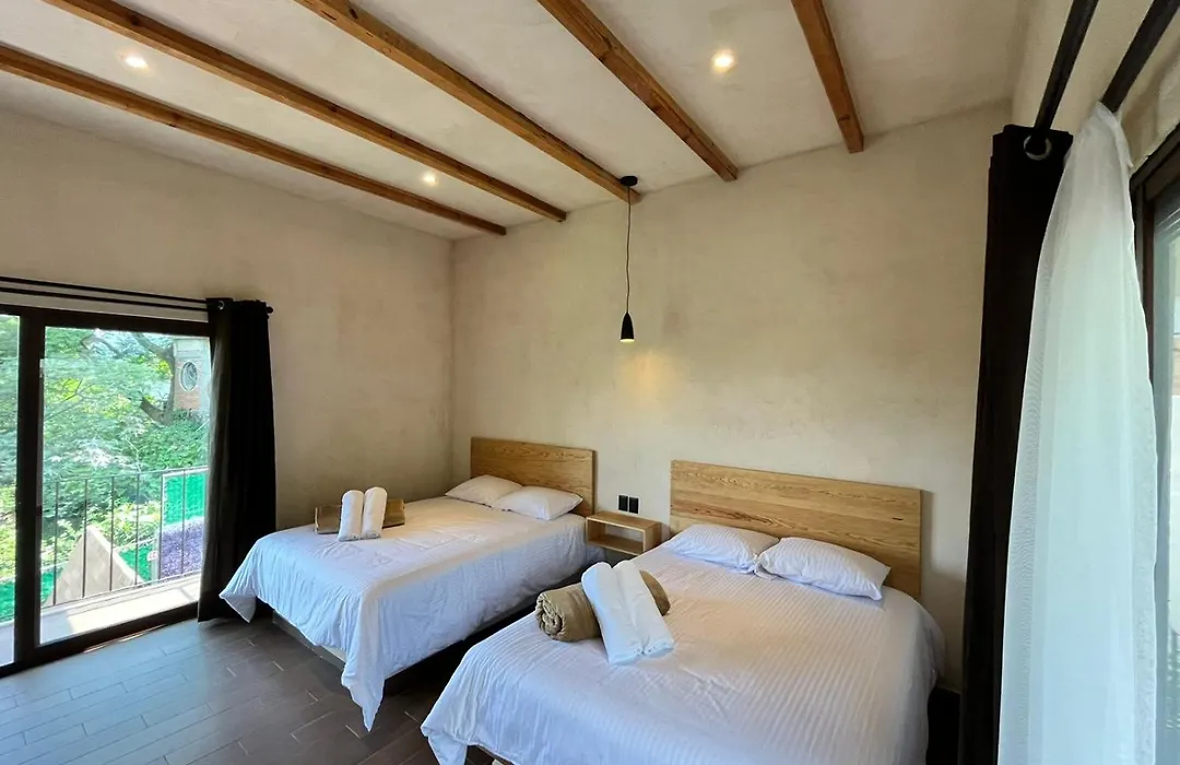 Villa Chica-1
