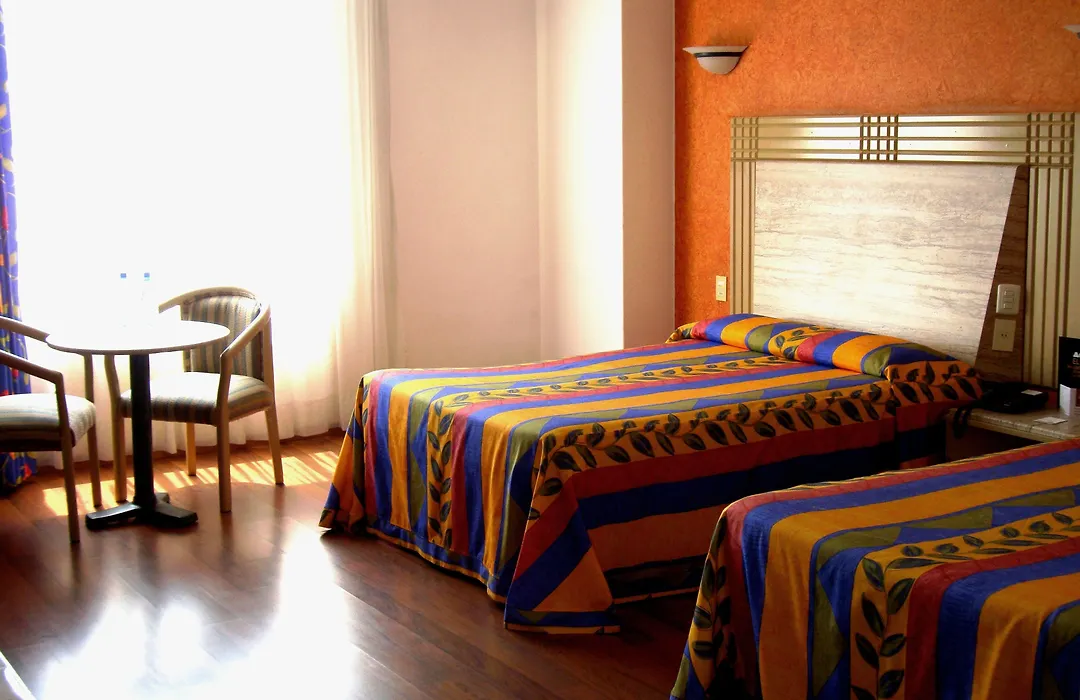 Hotel Cervantes-1