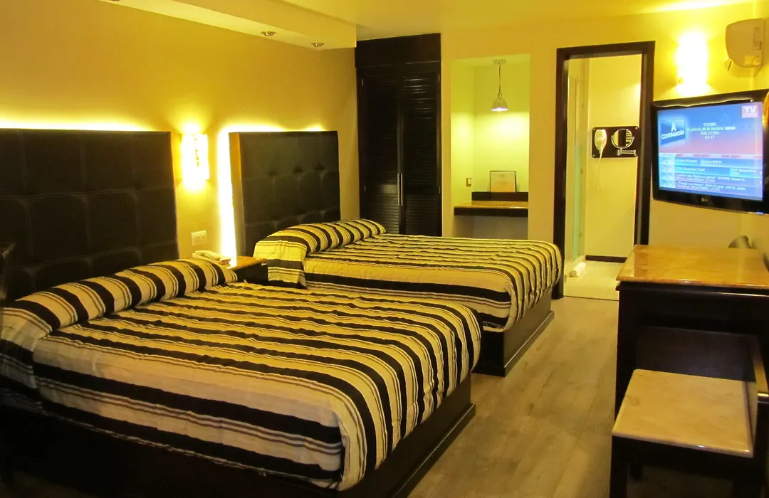 Hotel Colonial-1