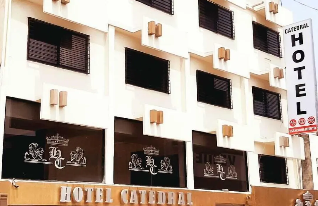 Hotel Catedral-1
