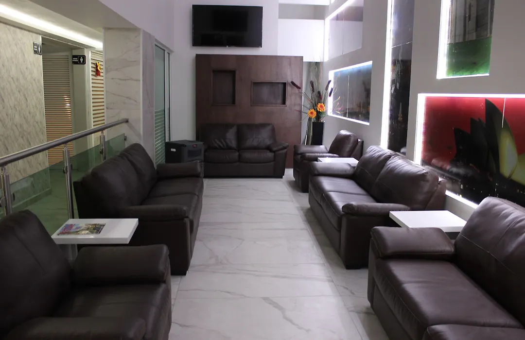 Hotel&Suites Victoria-1