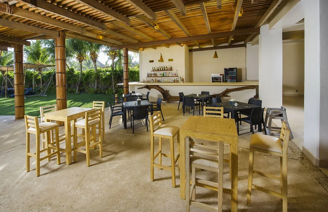 Mishol Hotel & Beach Club-1