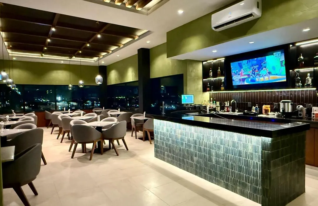 Hotel Myst.-1