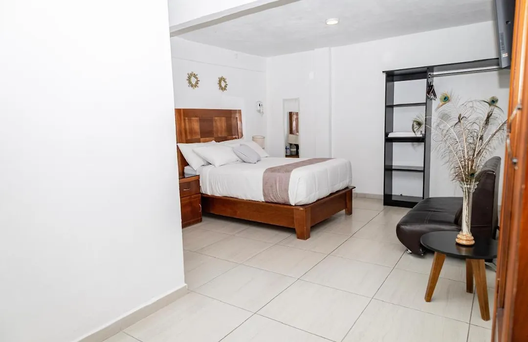 Hotel Las Fuentes-1