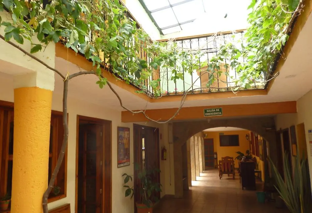 Hotel Canadas Del Sureste-1