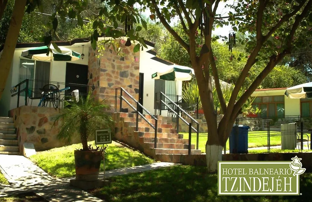 Hotel Balneario Tzindejeh-1