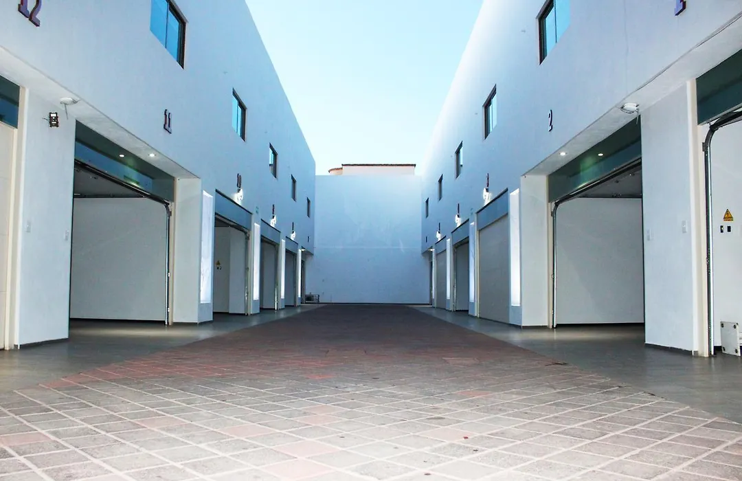 Le Boutique By Cobo'S-1