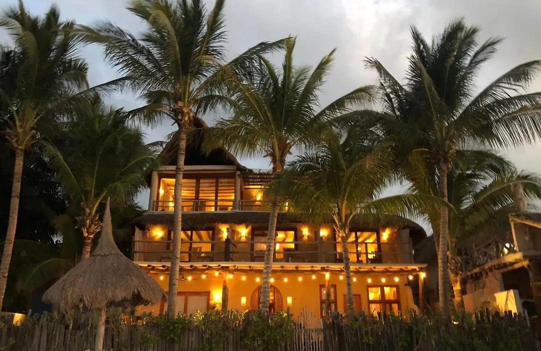 Casa Cat Ba Beachfront Boutique Hotel-1