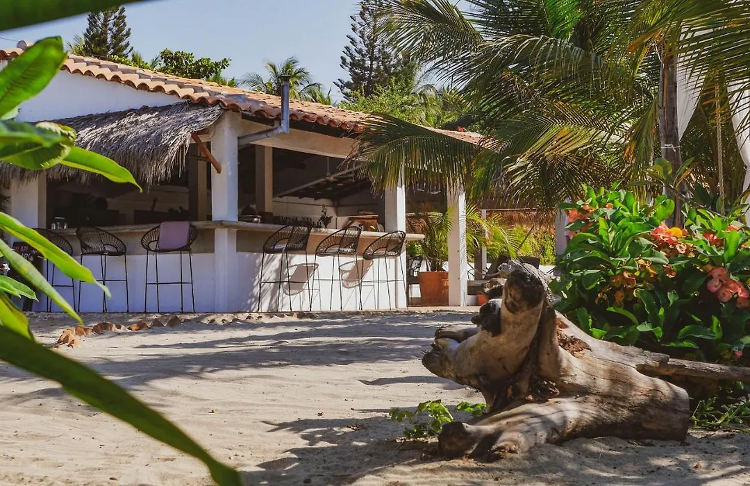 La Playita Beach House-1