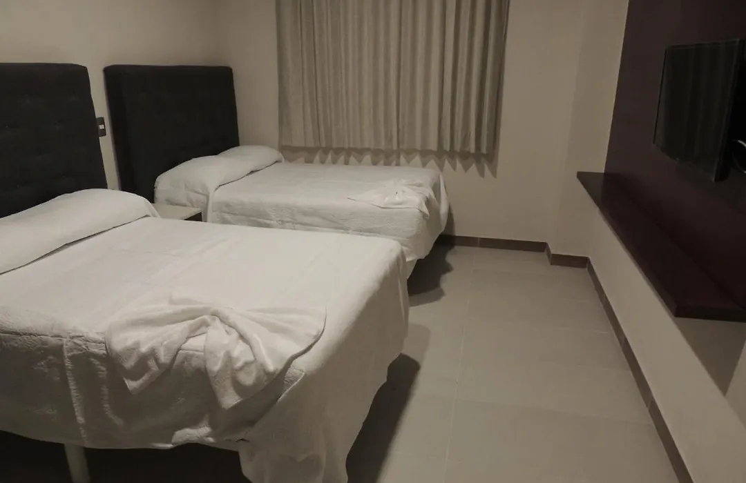 Hotel Garden Plaza-1