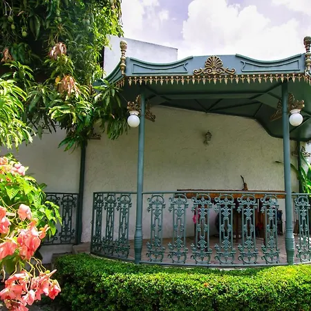 Suites Ejecutivas Los Arcos-2