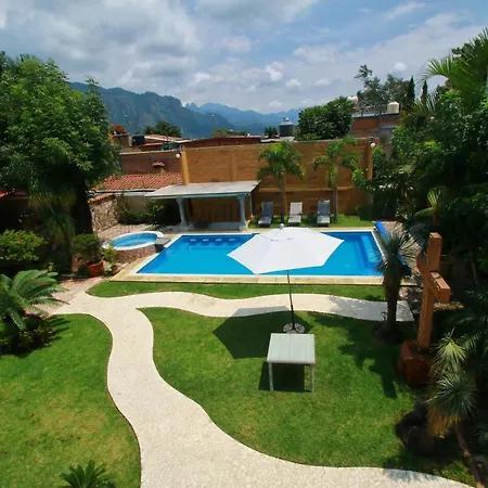 Hotel Concierge Flor y Canto-2