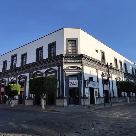 Hotel Plaza Iberia-2