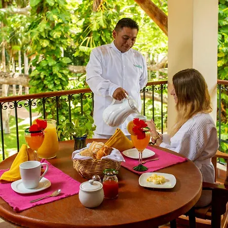 Mayaland Hotel & Bungalows-2