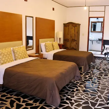 Hotel Vitorina Cholula-2