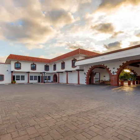 Quality Inn Nuevo Laredo-2