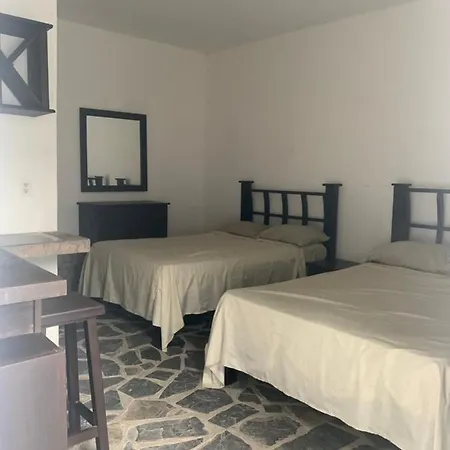 Hotel/Hostal Casa Blanca-3