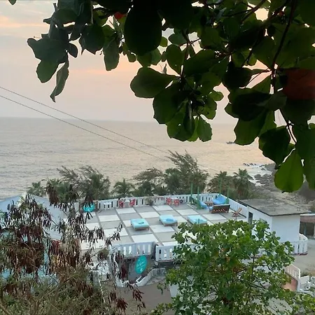 La Coral Beach House-2