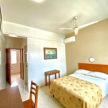 Hotel Delfines - A 2 Calles Del Acuario Veracruz-3