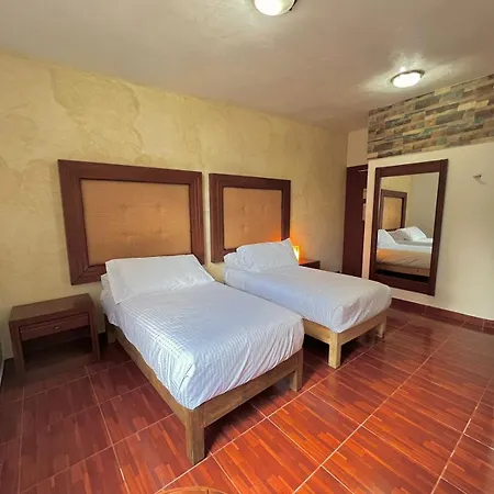 Hotel El Jaguar-3