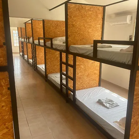 Hotel/Hostal Casa Blanca-2