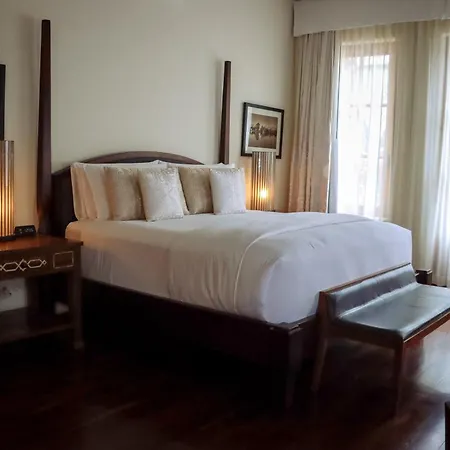 Hotel Casa Blanca 7-3