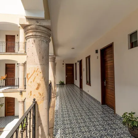 Casona 1530-3