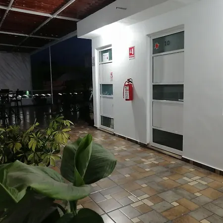 Hostal Maple-3